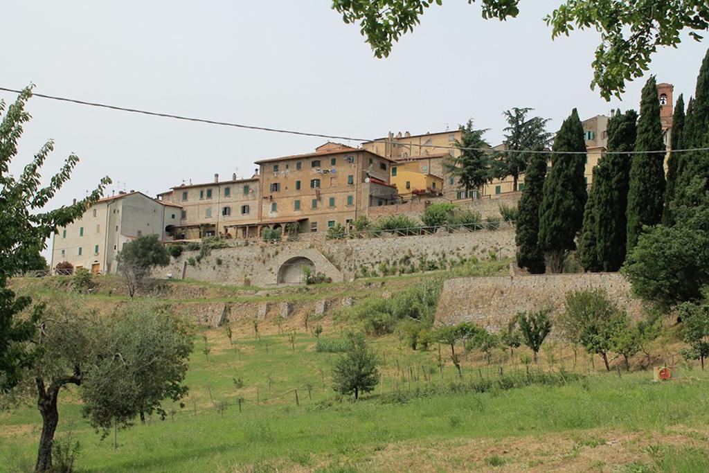 Casa Vacanze In Borgo Monteverdi Marittimo Εξωτερικό φωτογραφία