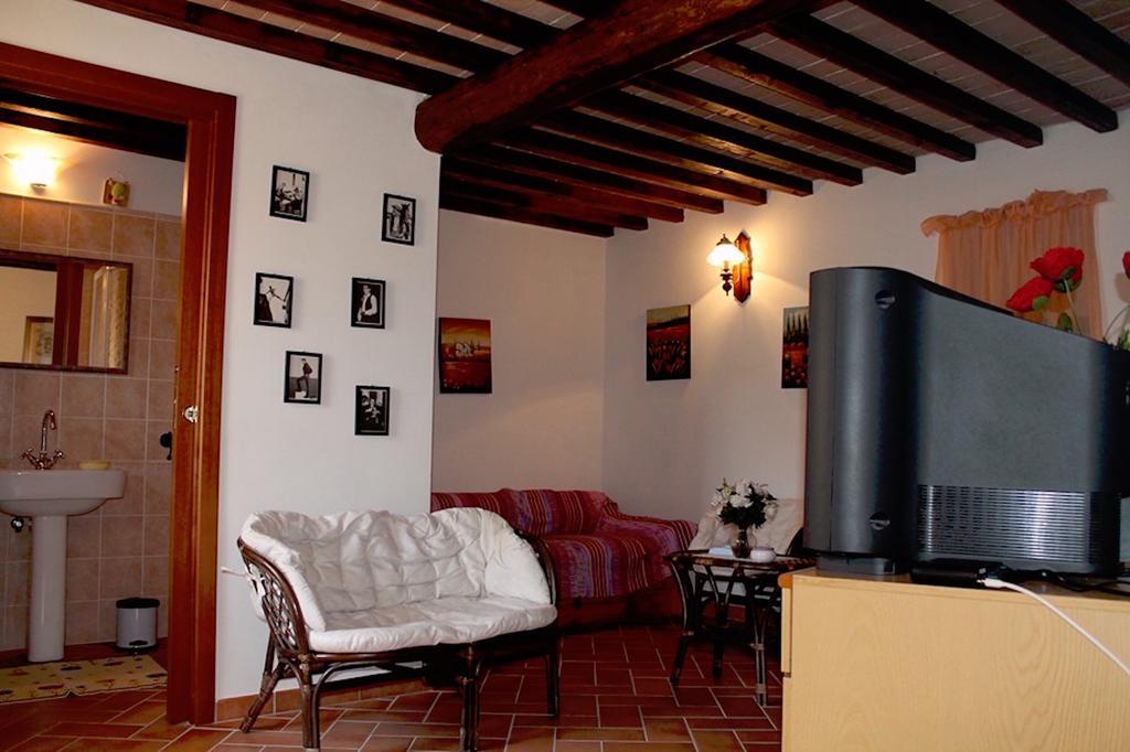 Casa Vacanze In Borgo Monteverdi Marittimo Εξωτερικό φωτογραφία